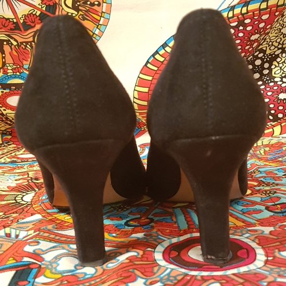 Tahari suede booties - Picture 2 of 8